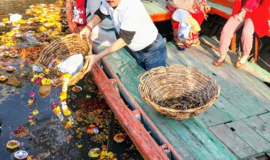 नमामि गंगे की मकर संक्रांति पर्व पर पवित्र गंगा को गंदा नहीं करने की अपील