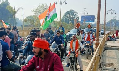 वाराणसी: राष्ट्रीय बेंच प्रेस में रिकॉर्डधारी रंजीत मौर्या का अकेलवा से कोरौता तक भव्य स्वागत