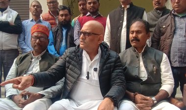 स्वामी अविमुक्तेश्वरानंद को नाेटिस देना गलत : अजय राय