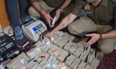 हवाला गैंग खुलासा, 2 करोड़ नकद और 61 किलो चांदी बरामद