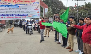 सड़क सुरक्षा माह : नेताजी की जयंती पर बरेली में निकली वाहन जागरूकता रैली