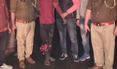 पुलिस अभिरक्षा से फरार शातिर चोर मुठभेड़ में घायल