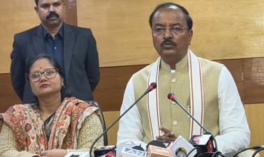 तीन करोड़ गरीब परिवारों की महिलाओं को स्वयं सहायता समूहों से जोड़ें : केशव प्रसाद मौर्य