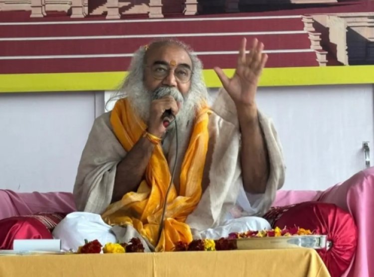 कल्कि पीठाधीश्वर ने हिंदुओं की घटती आबादी पर चिंता जताई