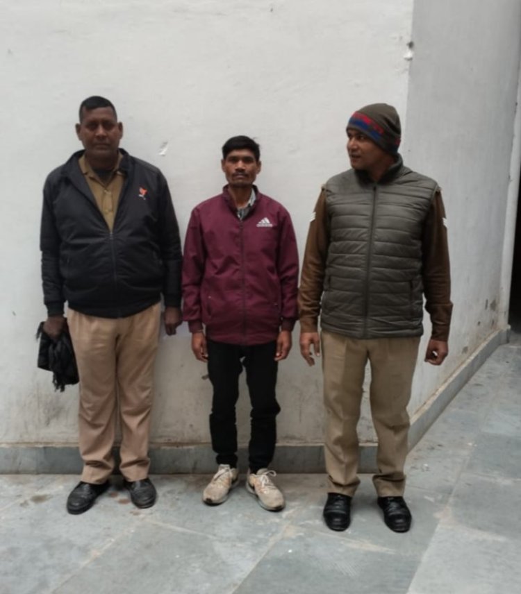 गोवंश तस्करी का भंडाफोड़ : वाहन में लादते समय एक गिरफ्तार, दो तस्कर फरार