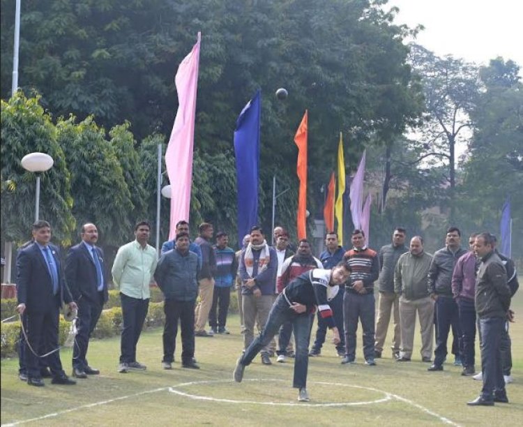 राजभवन में गोला फेंक व रस्सी कूद प्रतियोगिताओं का हुआ आयोजन