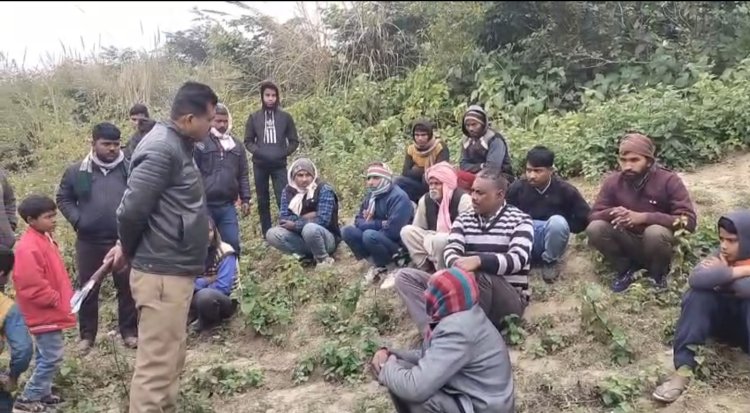 अमेठी : अज्ञात लोगों ने व्यक्ति की हत्या कर शव को गोमती नदी में फेंका