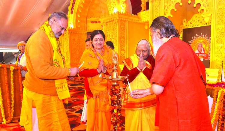 एक दीप तुम जलाओ, एक हम जलाएं : स्वामी हरिचेतनानंद