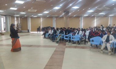 नशामुक्ति और स्वास्थ्य जागरूकता के साथ रासेयो ने दिया जनसेवा का संदेश