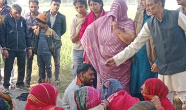 तेज रफ्तार ट्रक की टक्कर से स्कूटी सवार महिला की मौत, दो मासूम बच्चों के सिर से उठा मां का साया