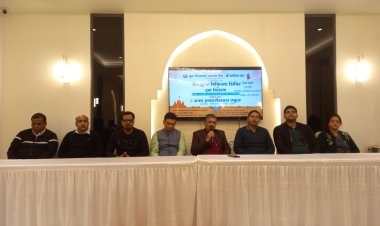 मीरजापुर के हरसिंहपुर गंगा घाट पर पीपा पुल निर्माण का शुरू, श्रद्धालुओं को मिलेगी राहत