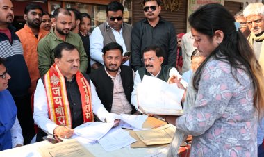 मतदाता सूची में जुड़ना चाहिए हर पात्र युवा का नाम : सांसद