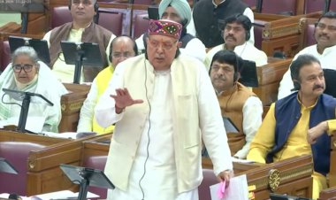 किसानों के मुद्दे पर सपा के सदस्यों ने विधानसभा का किया बहिर्गमन