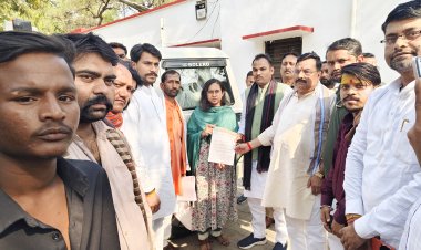 भाजयुमो ने राहुल गांधी का पुतला फूंककर किया प्रदर्शन