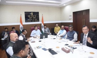 सड़क दुर्घटना पीड़ितों को 1.5 लाख रुपये तक कैशलेस इलाज देगी ‘पीएम राहत’ योजना: गडकरी