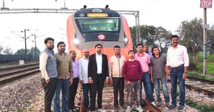 उत्तर मध्य रेलवे : दादरी-टुंडला खंड पर ‘कवच’ प्रणाली का 160 किमी प्रतिघंटा की गति से सफल परीक्षण