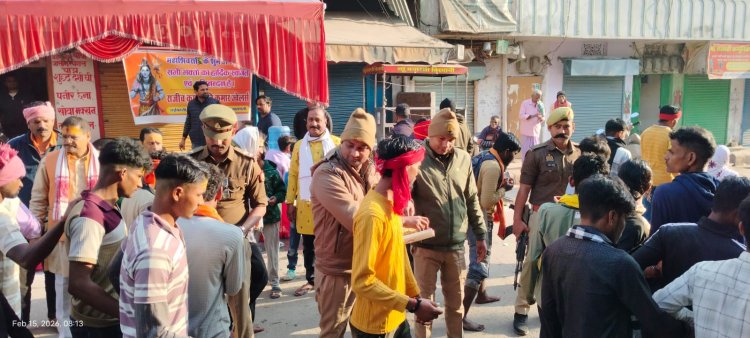 महाशिवरात्रि : पंचक्रोशी परिक्रमा पथ पर निकले शिवभक्तों की सेवा में जुटे सामाजिक संगठन