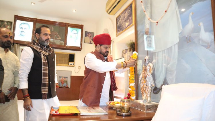 नानाजी के कार्यों को नजदीकी से देखने के मिले कई अवसर : बृजभूषण शरण  सिंह