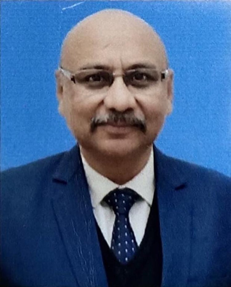 बनारस रेल इंजन कारखाना के नए महाप्रबंधक आशुतोष पंत ने पदभार संभाला