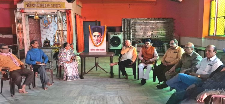 भविष्यदृष्टा सावरकर के सपनाें का भारत बनाने की जरूरत: डॉ. मुरार जी त्रिपाठी