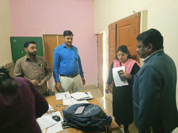 कार्यालय में अनुशासन, अभिलेखों के सुव्यवस्थित रख-रखाव करें अफसर : एडीएम