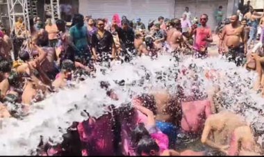 प्रयागराज के जॉनसेनगंज में डिजिटल होली बनी आकर्षण का केन्द्र