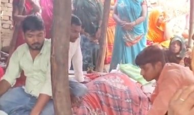 दीवार गिरने से मलबे में दबकर वृद्धा की मौत