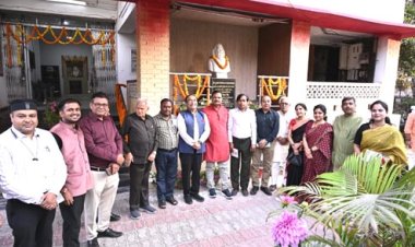 कविताएं सामाजिक सरोकारों से रुबरु कराती हैं: कवीन्द्र प्रताप सिंह