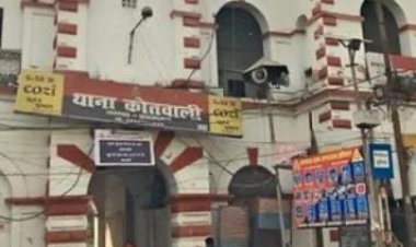 कमरे के अंदर फंदे से लटका पाया गया युवती का शव