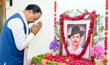 भगत सिंह, राजगुरु व सुखदेव का बलिदान इतिहास में स्वर्णाक्षरों में अंकित: केशव प्रसाद मौर्य