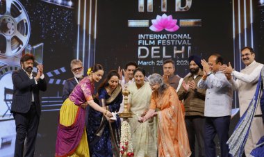 मुख्यमंत्री रेखा ने इंटरनेशनल फिल्म फेस्टिवल दिल्ली का किया शुभारंभ