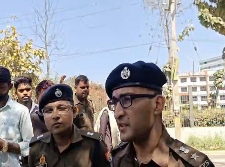 बिरयानी की दुकान के फ्रिज में मिला युवक का शव