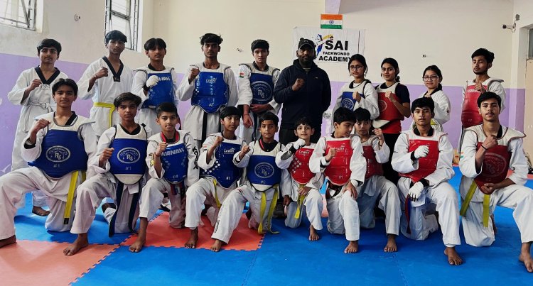 ब्लैक बेल्ट पाकर 55 ताईक्वांडो खिलाड़ियों के खिले चेहरे