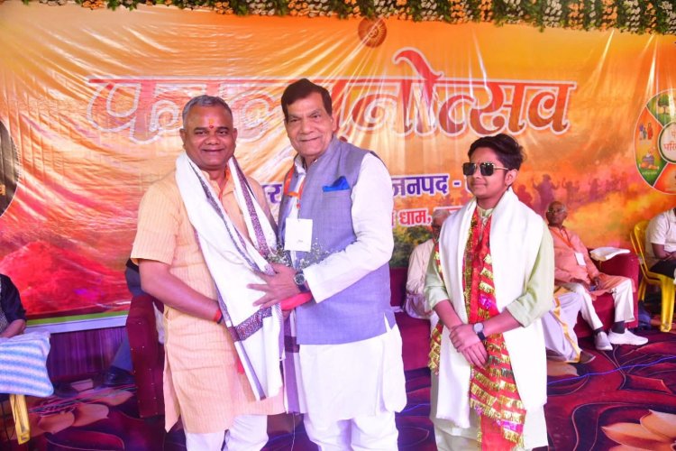 मैनपुरी और इटावा में विकसित होगा सारस सर्किट, सारस संरक्षण के साथ इको टूरिज्म को बढ़ावा