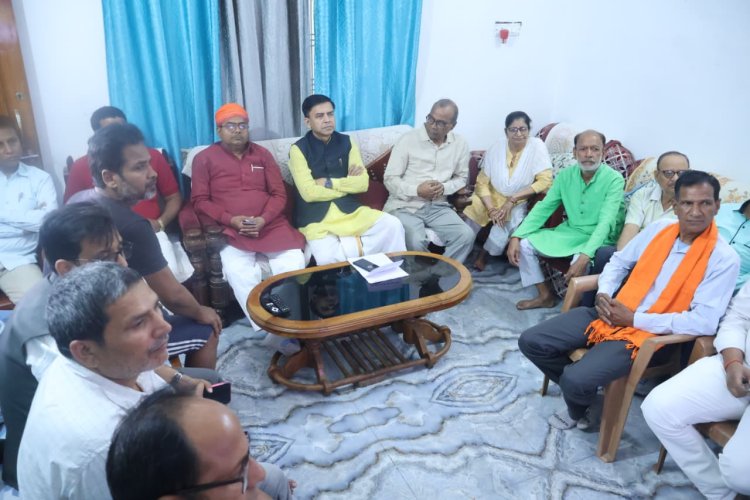 प्रधानमंत्री ने मन की बात में दिया एकजुटता का संदेश : शशांक मणि