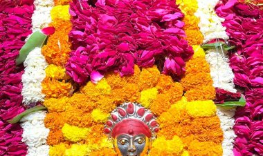 ढोल-नगाड़ों संग उमड़ी आस्था, अठगवां गौड़ेर मेले में लाखों श्रद्धालु पहुंचे