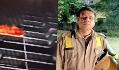 प्लास्टिक के पार्ट्स बनाने वाली फैक्ट्री में लगी आग