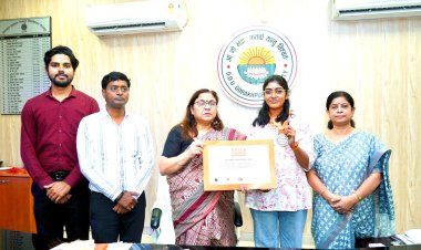 गोरखपुर विश्वविद्यालय की छात्रा अंजलि मिश्रा ने रचा इतिहास