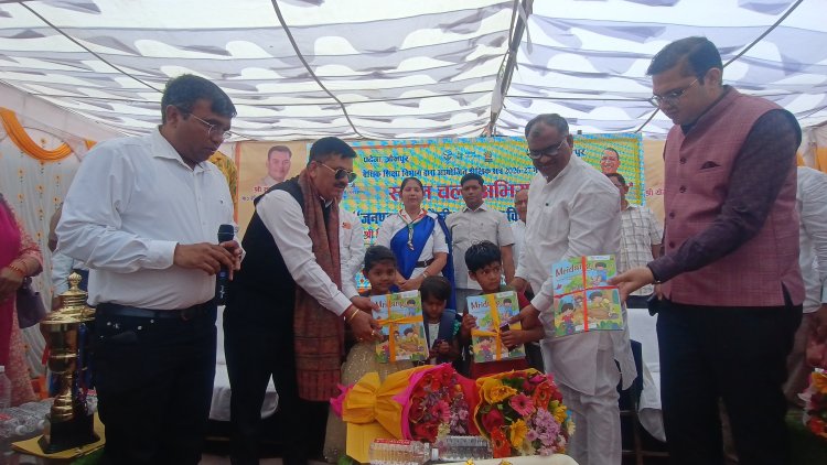 हर बच्चे तक शिक्षा पहुंचाना हम सभी की जिम्मेदारी : गिरीश चंद्र यादव