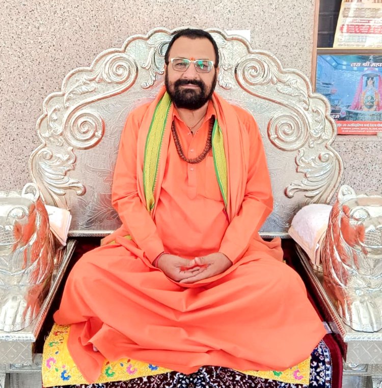 अखाड़ा परिषद और सरकार के बीच कोई मतभेद नहीं, ऐसी बातें पूरी तरह निराधार : रवीन्द्र पुरी