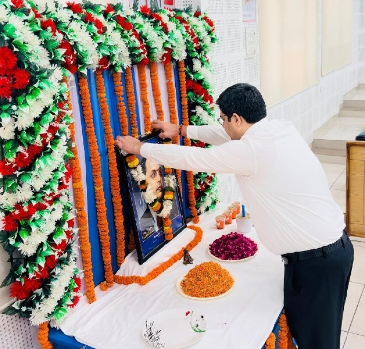 पूर्वांचल विद्युत वितरण निगम कार्यालय में मनाई बाबा साहब डॉ. भीमराव अम्बेडकर की जयंती