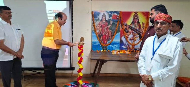 शिक्षा का उद्देश्य केवल जीविका नहीं, बल्कि है जीवन का निर्माण : डॉ. अमित कुमार