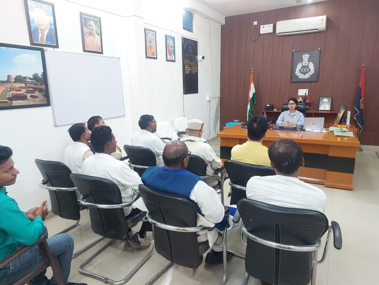 डीसीपी गोमती जोन ने सुनी व्यापारियों की समस्याएं, समाधान के लिए साझा किए गये सुझाव