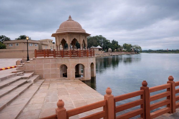 बहराइच का 'हिडन जेम' बनेगा टूरिज्म आइकन, चित्तौरा झील होगा 'नेचर-हिस्ट्री' डेस्टिनेशन