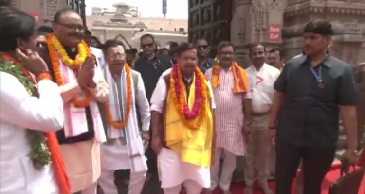 भाजपा राष्ट्रीय अध्यक्ष ने काशी बाबा के किए दर्शन, नितिन नवीन ने की पूरे विश्व में शांति और समृद्धि की कामना