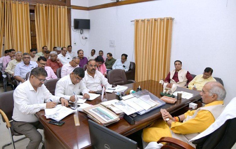 उप्र में गोआश्रय स्थलों पर चारे की पर्याप्त व्यवस्था के लिए चलेगा सघन निरीक्षण अभियान