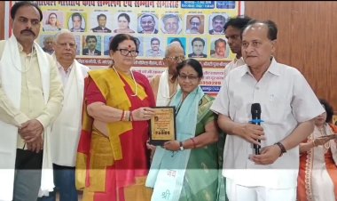 साहित्य समाज को जागरूक करने का सबसे प्रभावी माध्यम : डॉ राधेश्याम मिश्रा