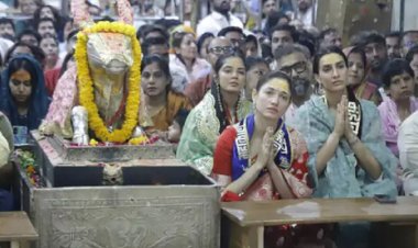 अभिनेत्री तमन्ना भाटिया ने किए बाबा महाकाल के दर्शन, भस्म आरती में हुईं शामिल
