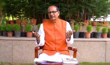 शिवराज चौहान ने प्रधानमंत्री मोदी पर लिखी किताब, कहा- ये युवाओं को विकसित भारत बनाने की प्रेरणा देगी