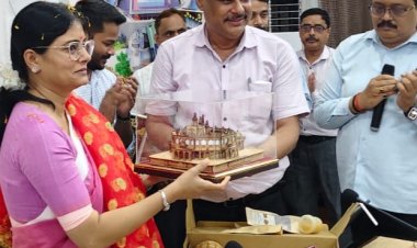 केंद्रीय मंत्री अनुप्रिया पटेल ने किया ‘विंध्य प्रसादम’ व गिफ्ट बॉक्स का शुभारंभ